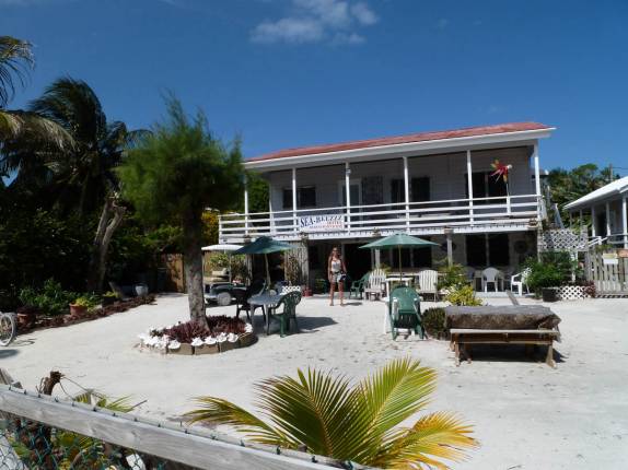 Nosso hotel em Caye Caulker, na grande barreira de corais de Belize